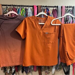 FIGS Dirty Chai Scrub Set